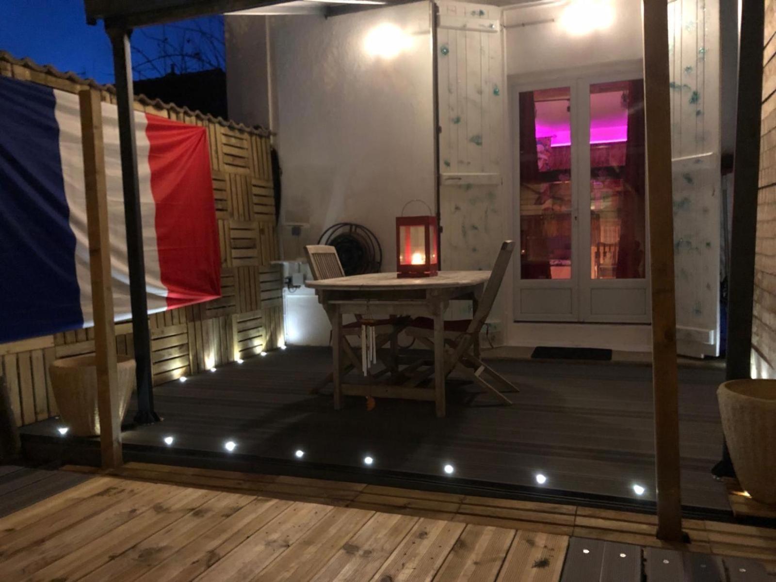 Romantic Room - Studio Jardin - Proche Disneyland Paris Crecy-la-Chapelle Exterior photo