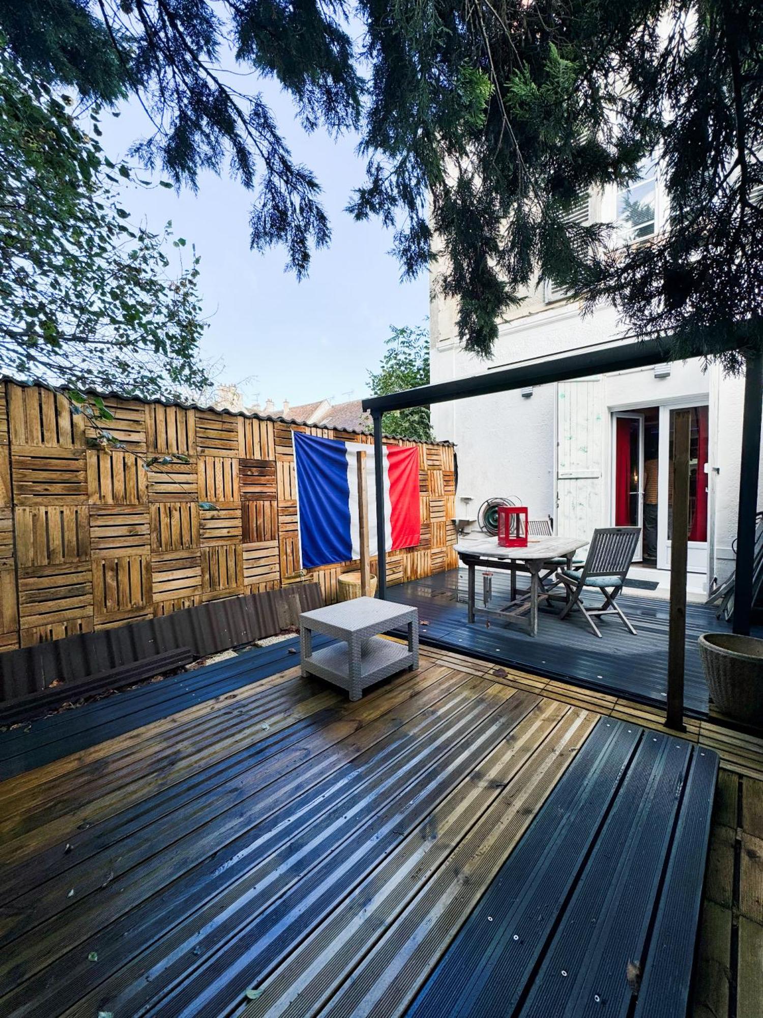 Romantic Room - Studio Jardin - Proche Disneyland Paris Crecy-la-Chapelle Exterior photo